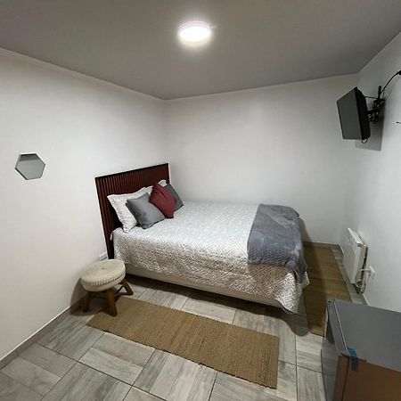 Hostal Fenix Hotel Santiago Buitenkant foto